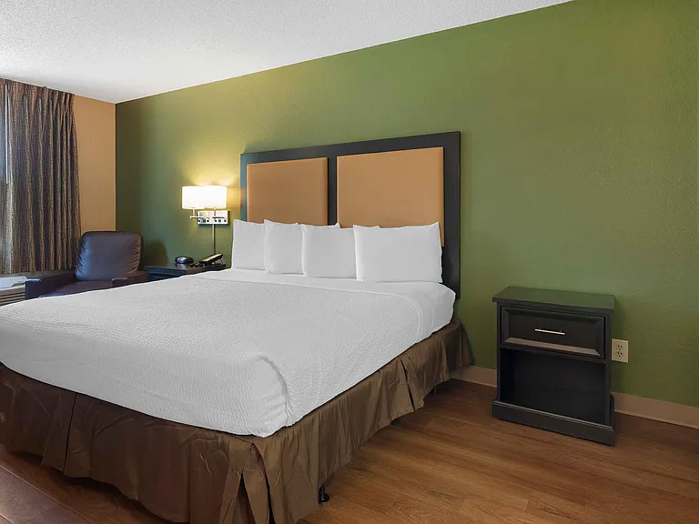 Studio Suite - 1 King Bed