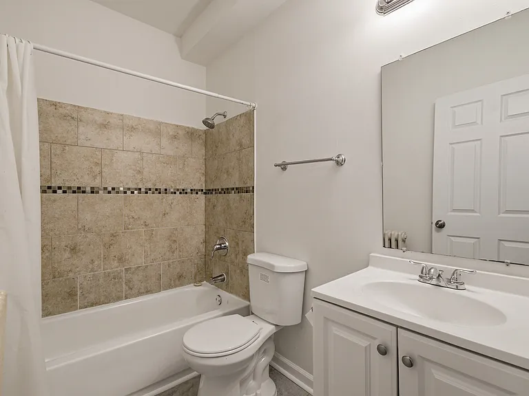 1616 Marion Barry Ave SE — Photo 9