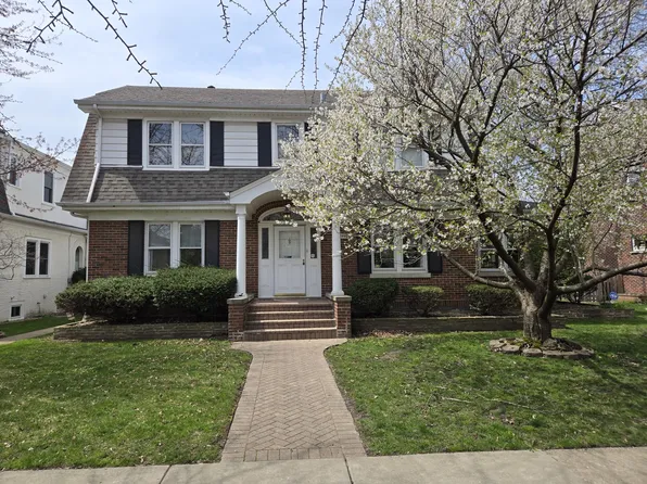 5850 N Kostner Ave, Chicago, IL 60646