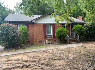 6611 The Plz, Charlotte, NC 28215
