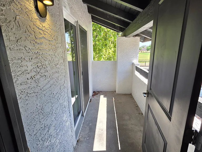 3046 E Marconi Ave #204 — Photo 46