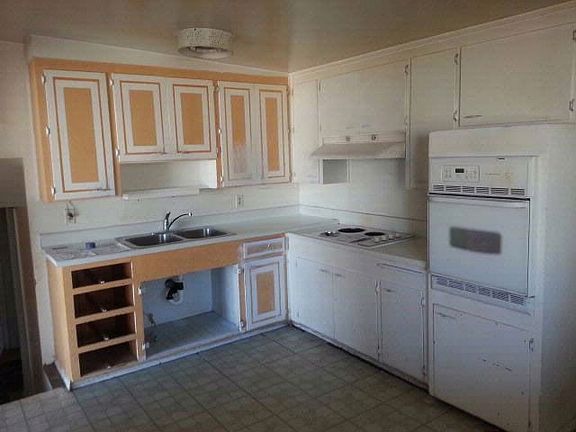 2nd image of 4401 W Trinity Ave