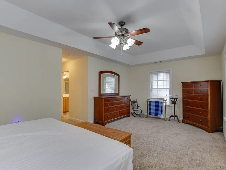 4609 Town Creek Dr — Photo 22