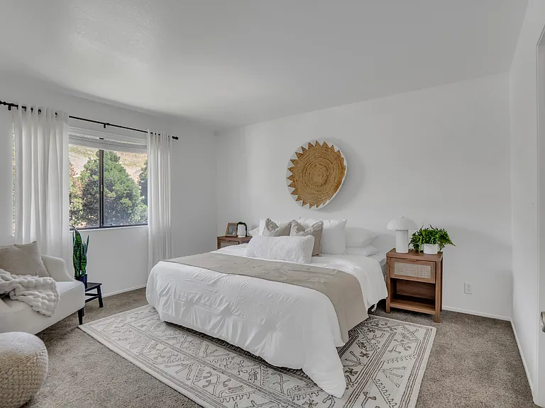 900 Cambridge Dr #182 — Photo 8