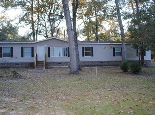 128 Riverside Loop, Jesup, GA 31545