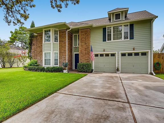 2nd image of 8611 Lake Crystal Dr