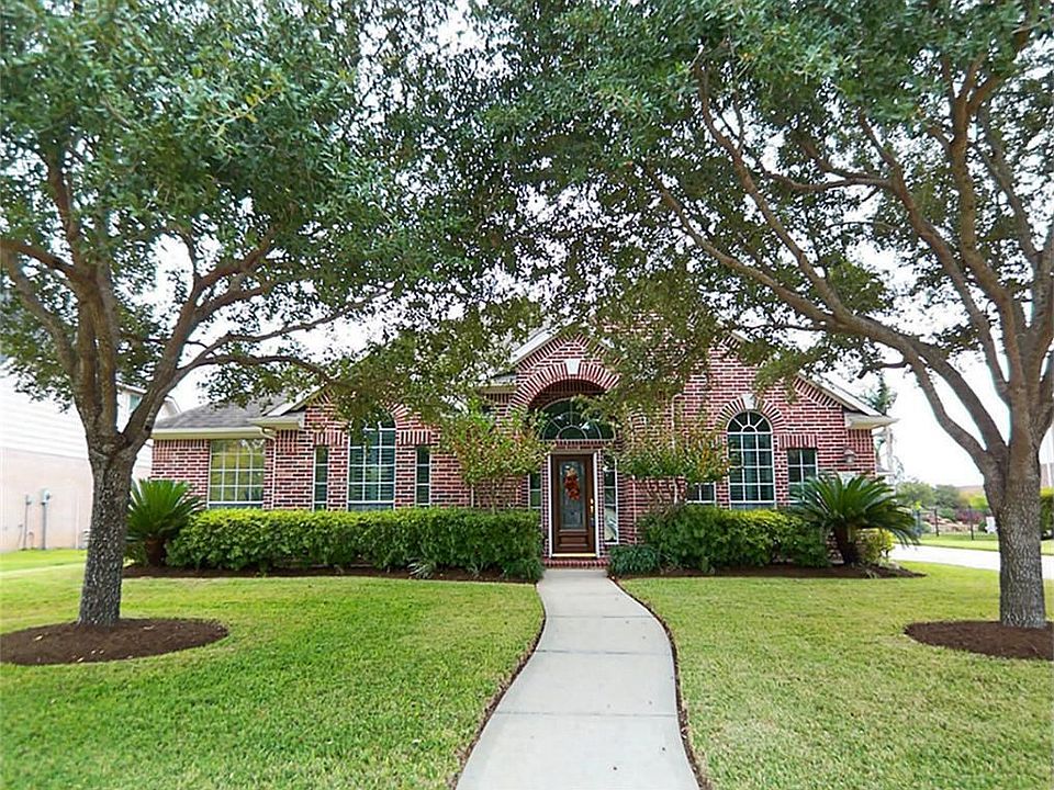 1st image of 2514 Thompson Crossing Dr
