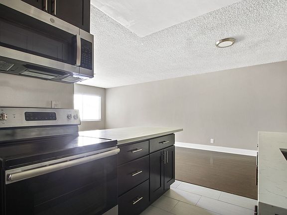 4th image of 359 Obispo Ave APT 8