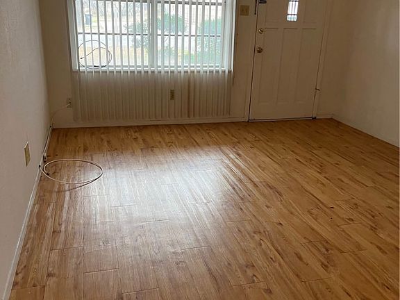 4th image of 602 S 7th St