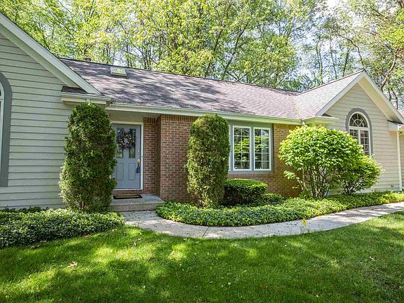 2nd image of 51273 Old Sycamore Ct