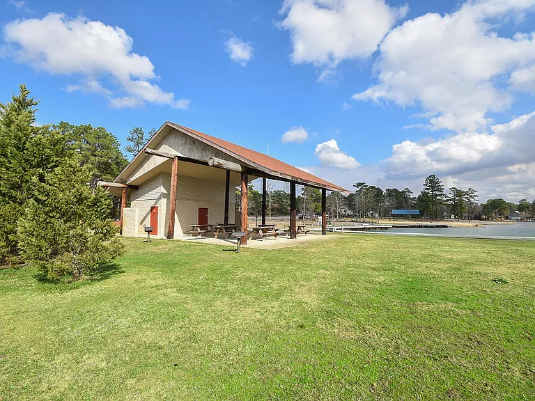 37 Loblolly Ct — Photo 42