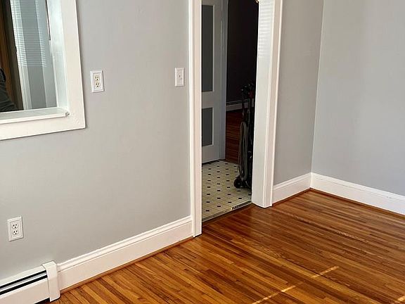 3rd image of 311 Maryland Ave