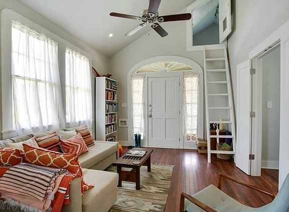3rd image of 1015 Kentucky St
