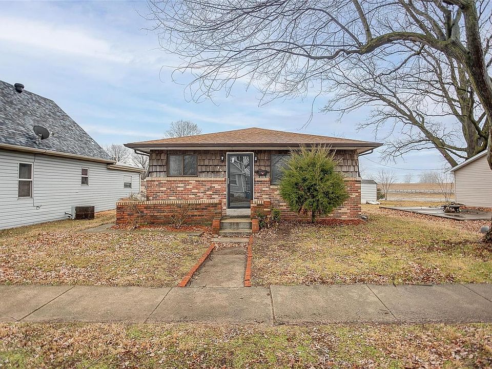 1st image of 460 Evans Ave
