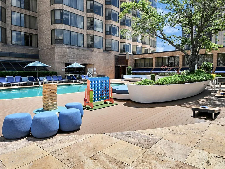 1300 Lamar St #T3 — Photo 41