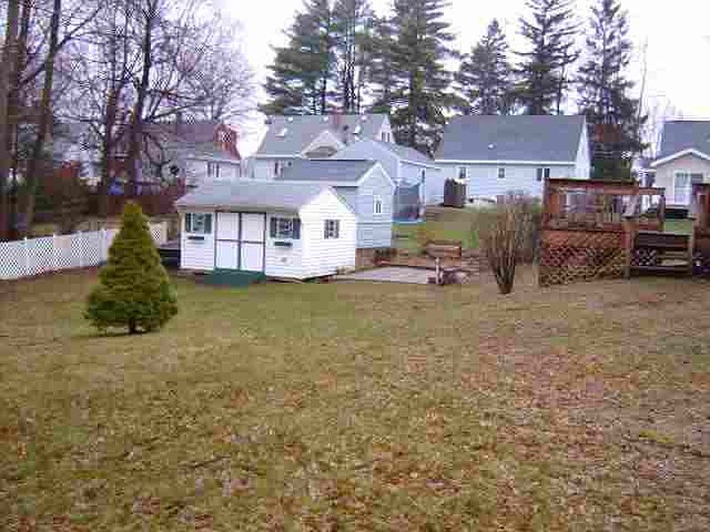3rd image of 52 LANSING Road