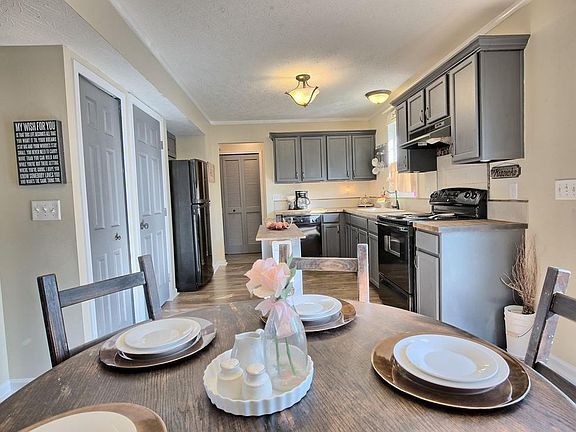 5th image of 6062 Marsh Cir