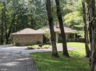 7 Cool Spring Ct, Lutherville Timonium, MD 21093