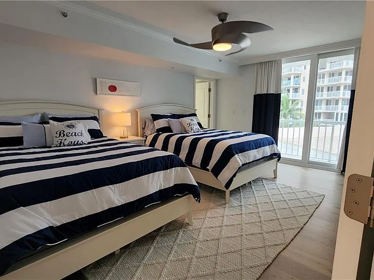 20 Seagate Dr #301 — Photo 16
