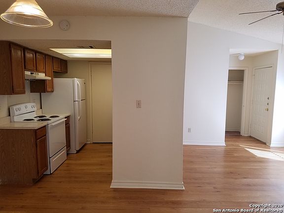 5th image of 9910 Ardash Ln