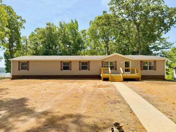 203 Lost Forest Rd, Boydton, VA 23919