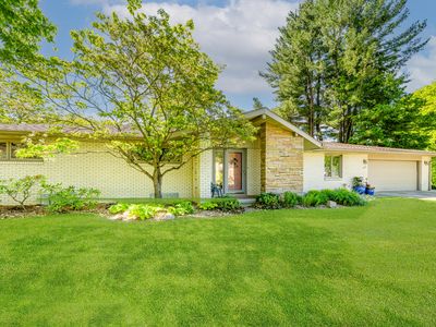 1522 S Riviera Dr, Stevensville, MI, 49127