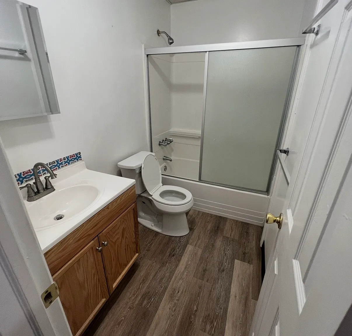 2 bed, 1.5 bath, 1000 sqft, $1,550 — Photo 3