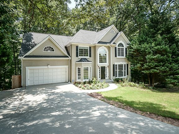 2nd image of 2090 Waters Ferry Dr