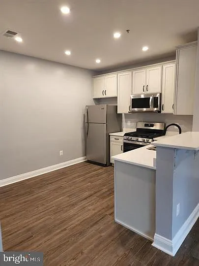 832 Estuary Dr — Photo 3