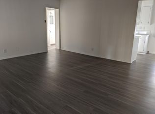 10653 Moorpark St, Toluca Lake, CA 91602