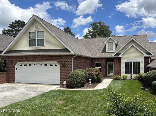 6120 Winter Garden Way, Knoxville, TN 37912