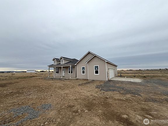 2nd image of 7189 NE Lake Vista Drive