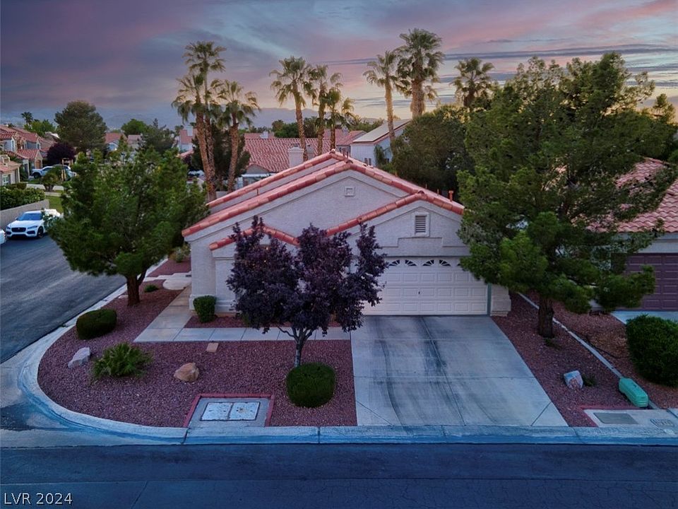 1st image of 5501 Royal Vista Ln