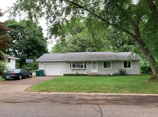 242 Stardust Blvd, Circle Pines, MN 55014