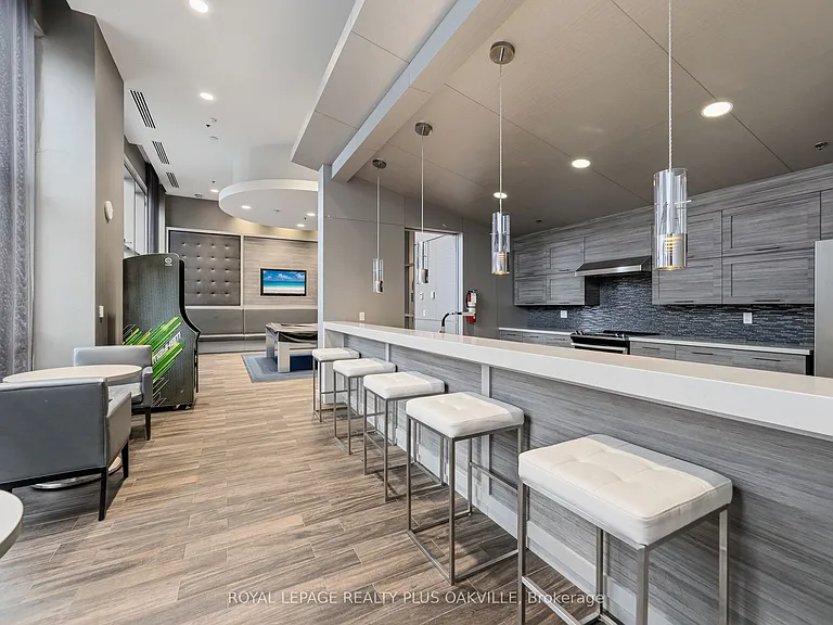2087 Fairview St #2207 — Photo 26
