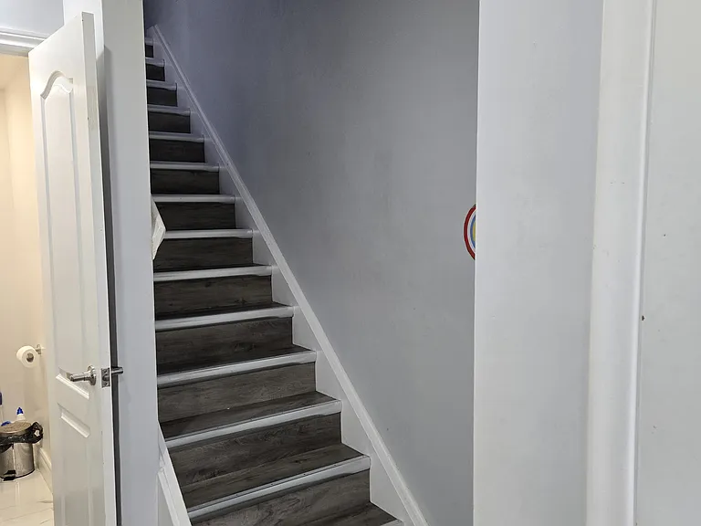 Midland Ave — Photo 14