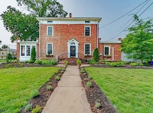 211 Altamont Pl, Somerville, NJ 08876