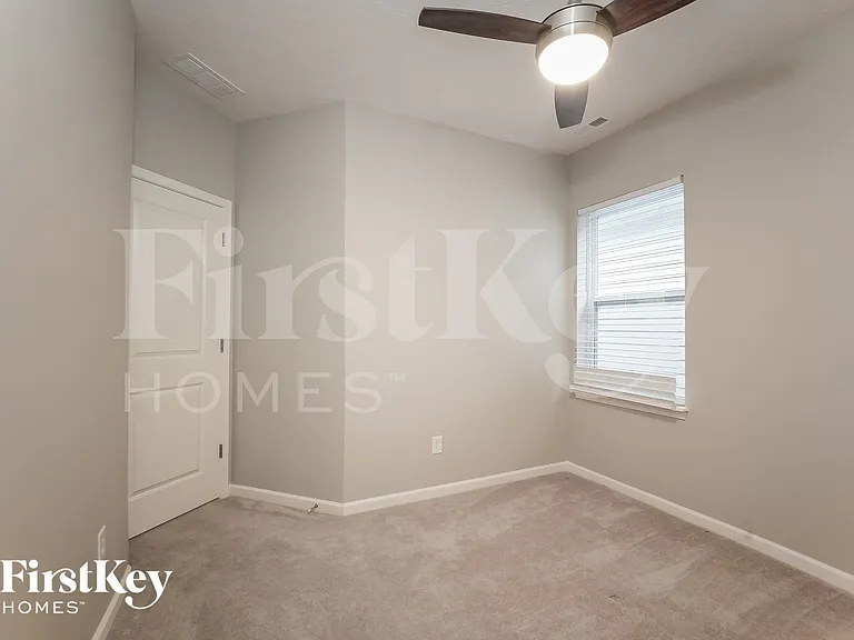5821 Birtz Rd — Photo 13
