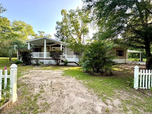 1442 County Road 79, Coffee Springs, AL 36318