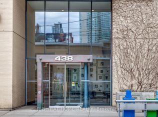 438 King St W Unit 1403, Toronto, ON M5V 3T9