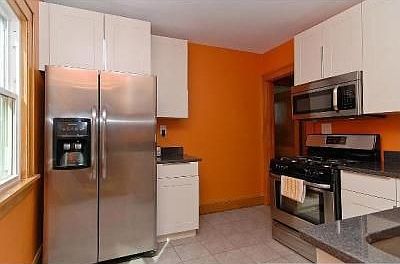 5th image of 5248 Chicago Ave