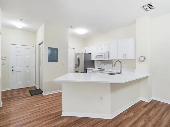 520 Florida Club Blvd APT 203, Saint Augustine, FL 32084