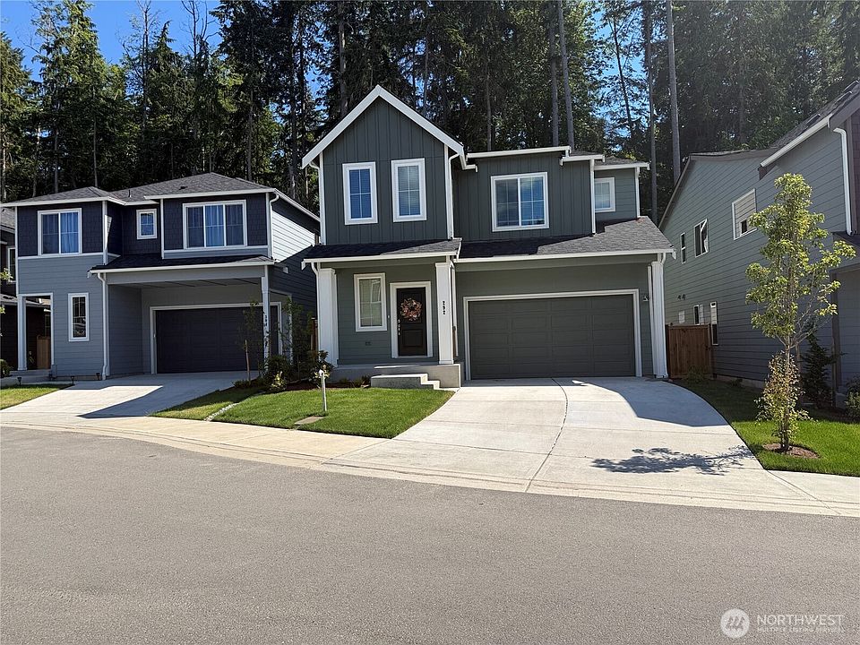 1st image of 292 NE Shadowhawk Lane