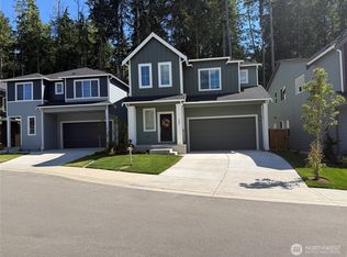 292 NE Shadowhawk Ln, Bremerton, WA 98311