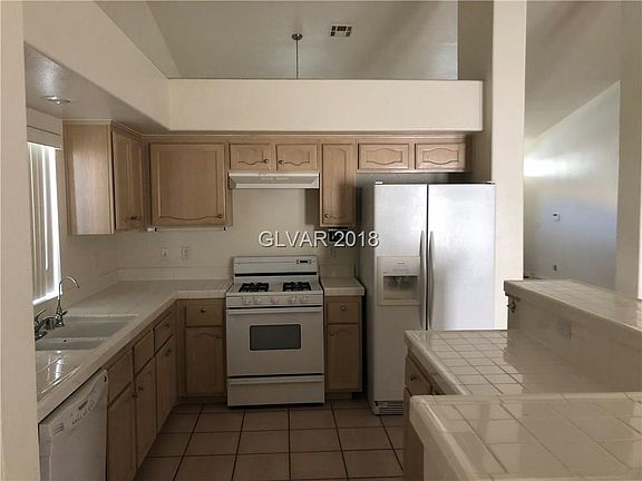 5th image of 3961 Candleglow Ct