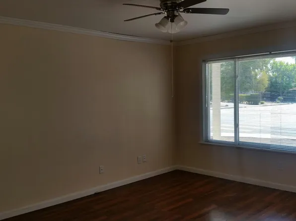 999 Crinella Dr, Petaluma, CA 94954