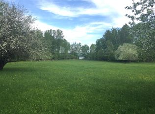 8955 E Northshore Dr, Sault Sainte Marie, MI 49783