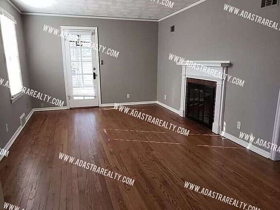 3rd image of 8410 W 55th Ter