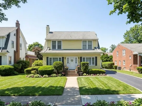 3358 162nd Street, Flushing, NY 11358