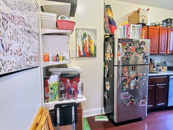 4th image of 616 Saint Johns Pl #2